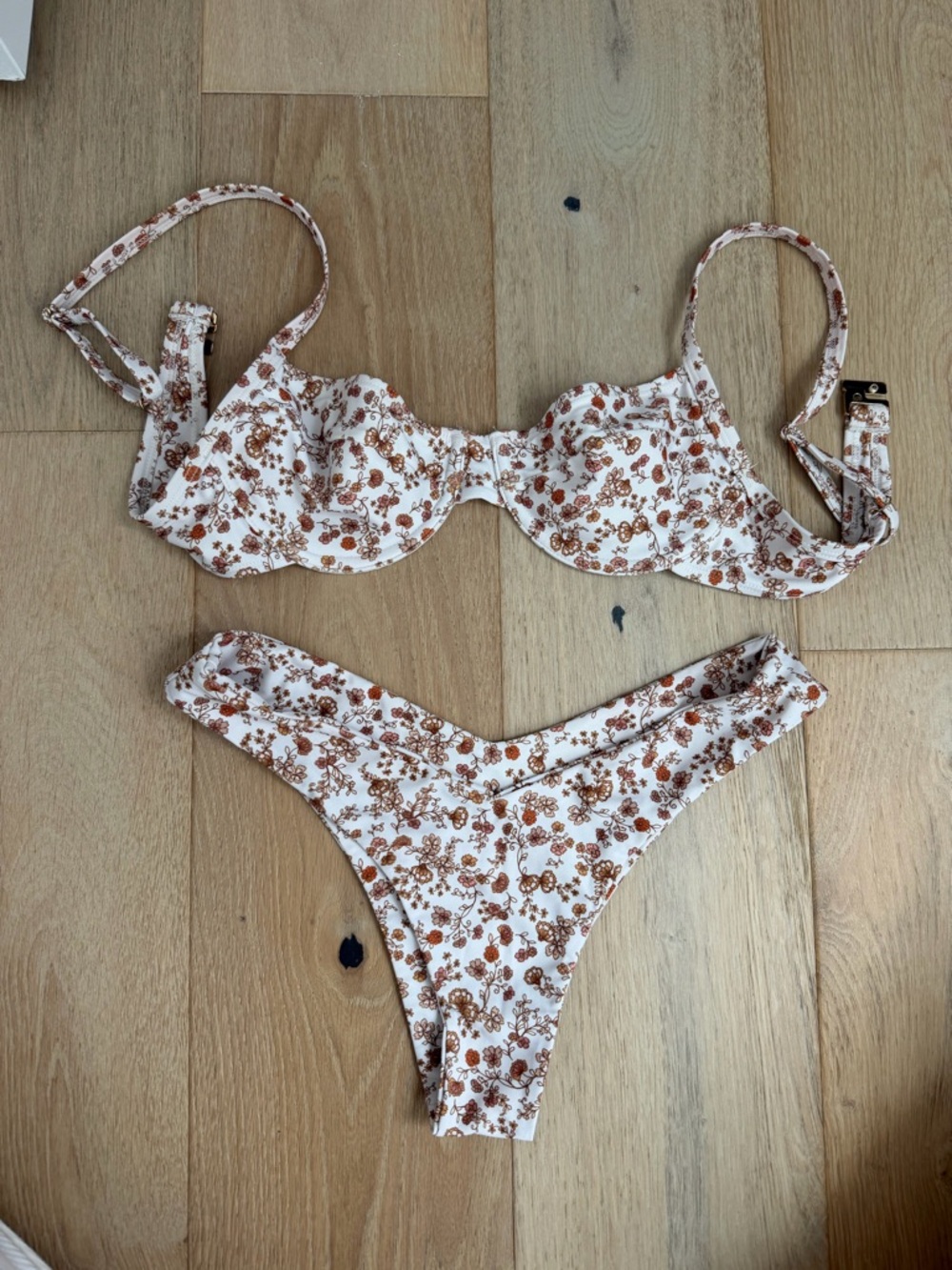 Kulani Kinis White Floral Bikini with Brown Print